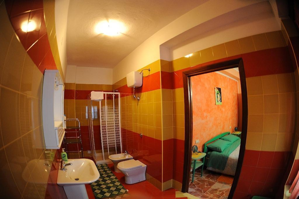 B&B Antoclo Di Concas Angela Margherita Villacidro Extérieur photo