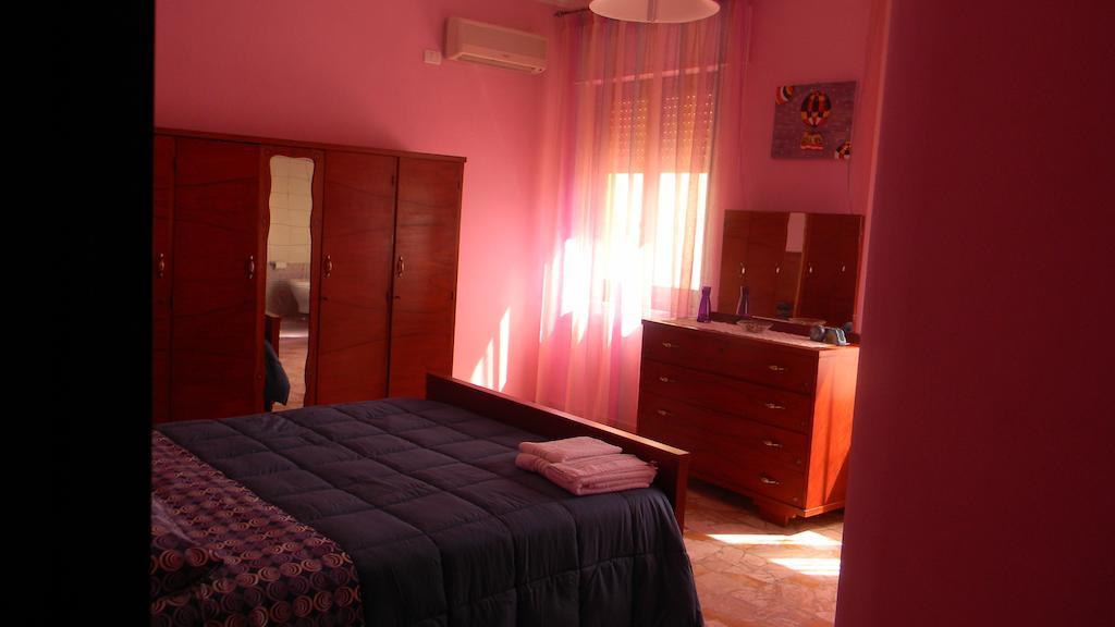 B&B Antoclo Di Concas Angela Margherita Villacidro Chambre photo